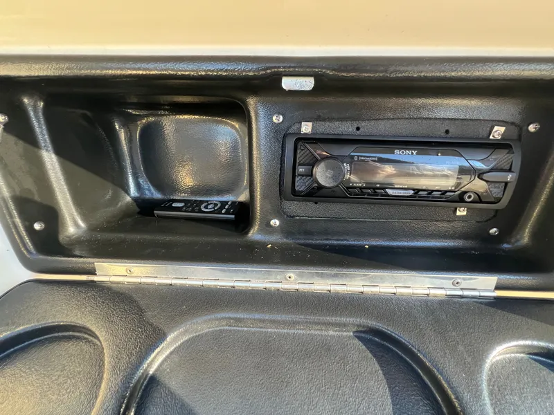 Slide: The Image of Chris-Craft Corsair 25 2005 - 18