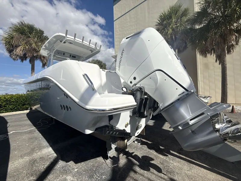 Slide: The Image of Everglades 315 Center Console 2026 - 2