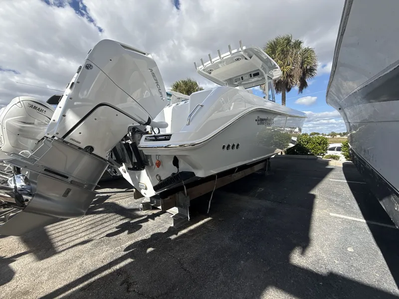 Slide: The Image of Everglades 315 Center Console 2026 - 5