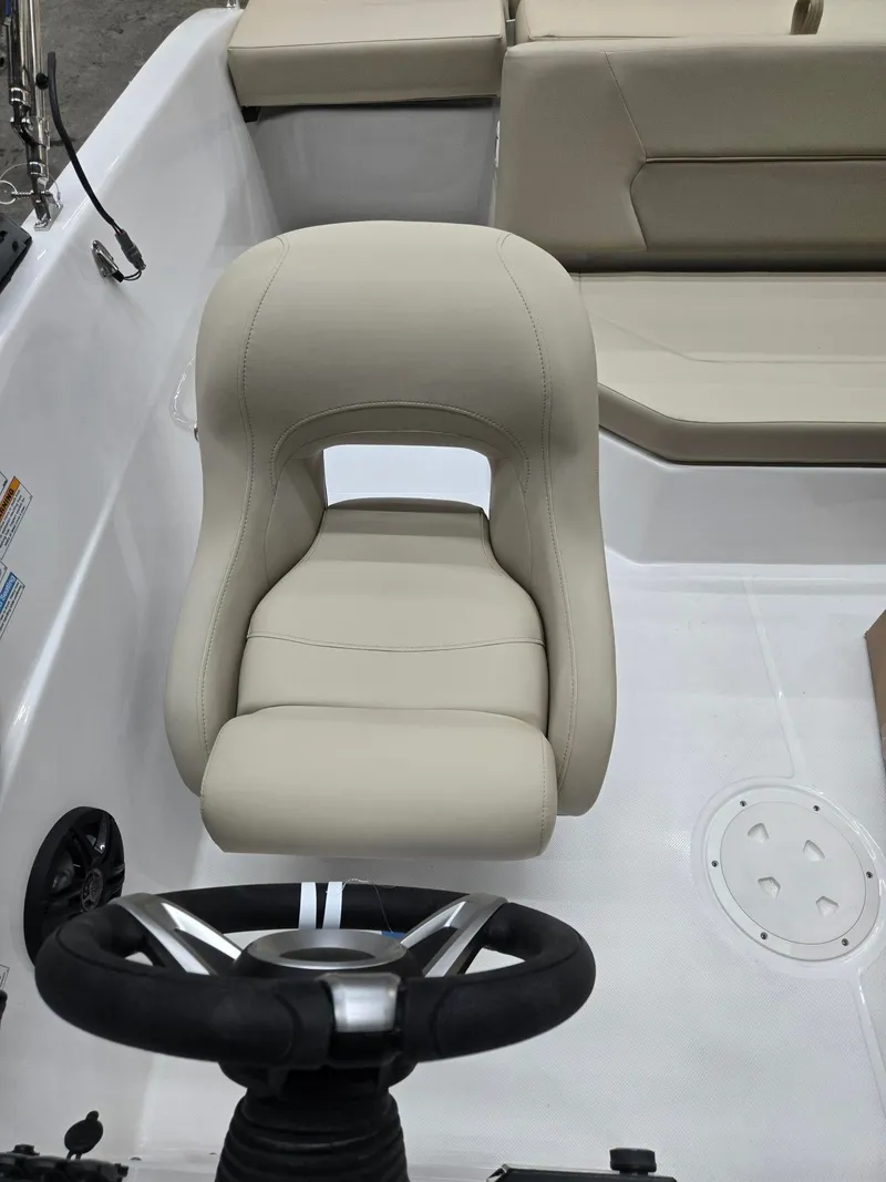 Slide: The Image of Hurricane SD187-IO 2026 - 20