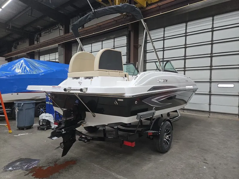 Slide: The Image of Hurricane SD187-IO 2026 - 7