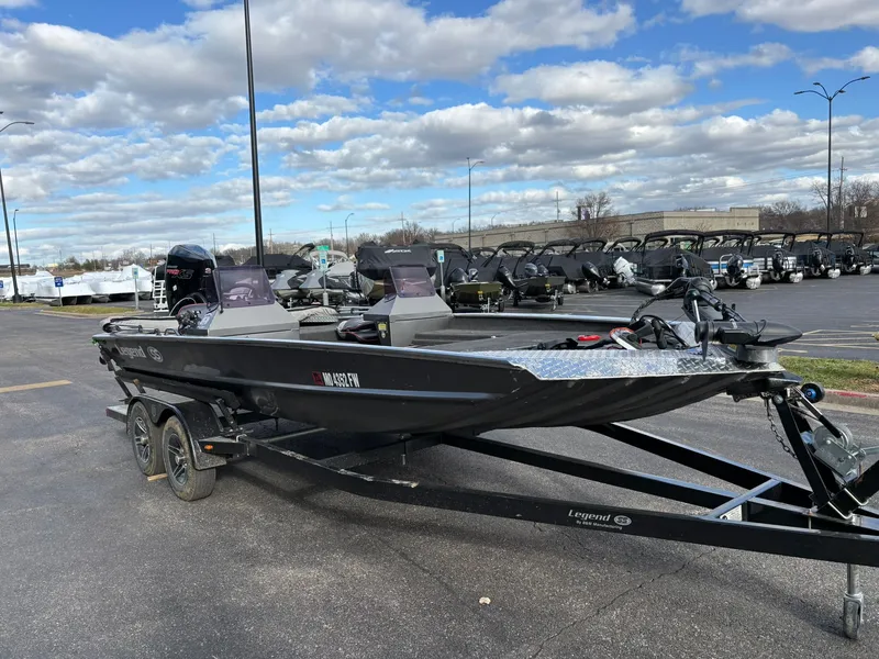 Slide: The Image of WeldBilt Weld Legend 2070 SSV 2022 - 15