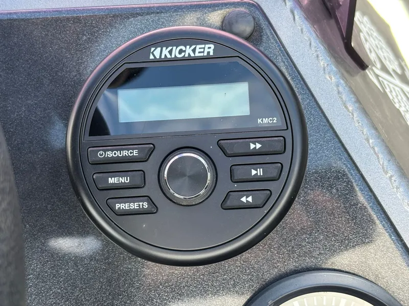 Slide: The Image of WeldBilt Weld Legend 2070 SSV 2022 - 31