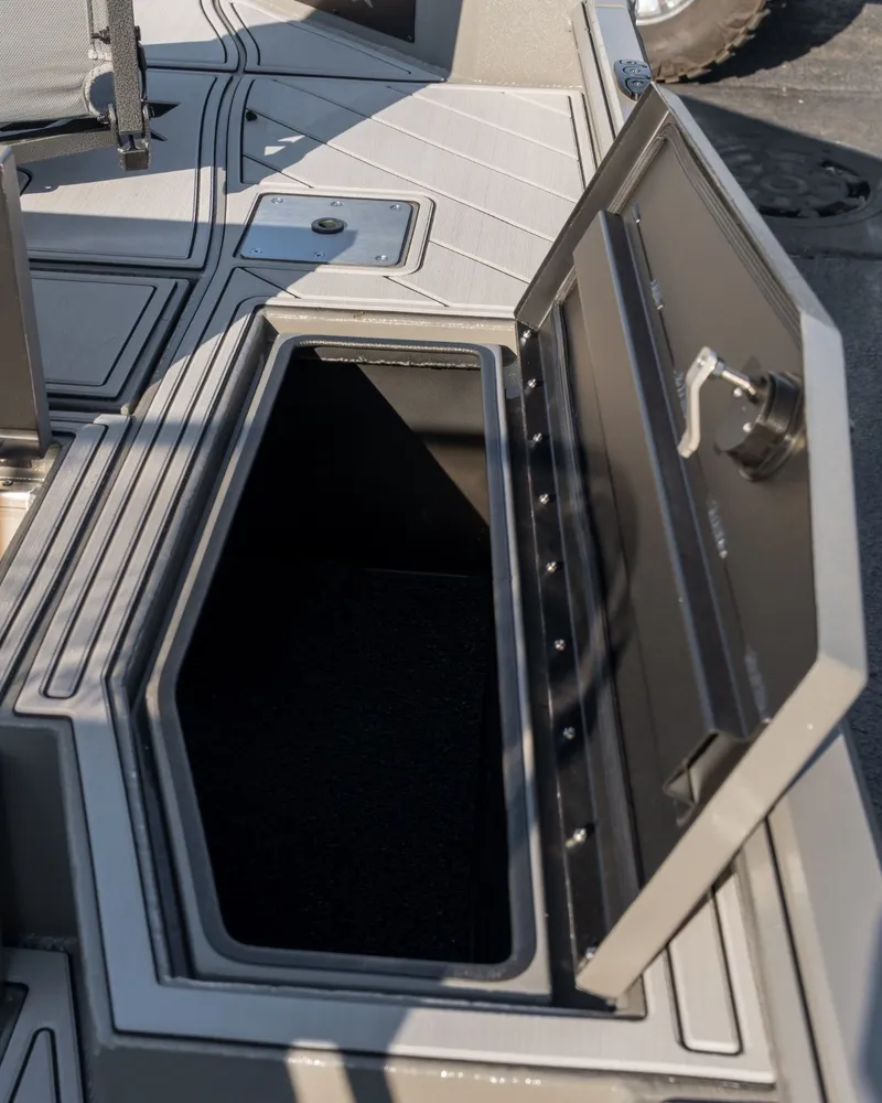 Slide: The Image of Thor Lake Hammer 1900 2026 - 22