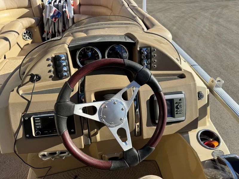 Slide: The Image of Bennington 2575 QCW I/O 2010 - 14