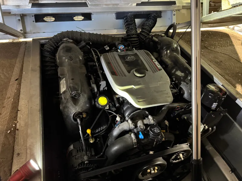 Slide: The Image of Bennington 2575 QCW I/O 2010 - 17