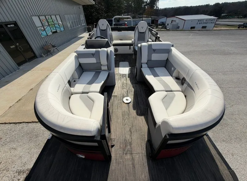 Slide: The Image of Viaggio D23S 2023 - 11