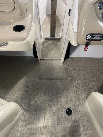 Slide: The Image of Sea Ray 210 Bow Rider 2001 - 15