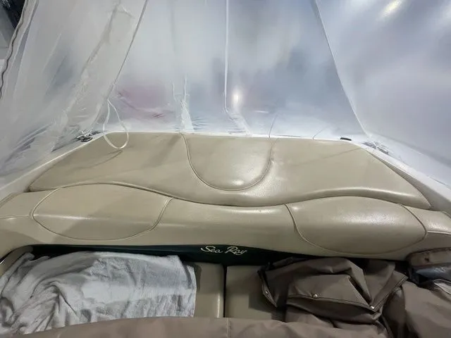 Slide: The Image of Sea Ray 210 Bow Rider 2001 - 13