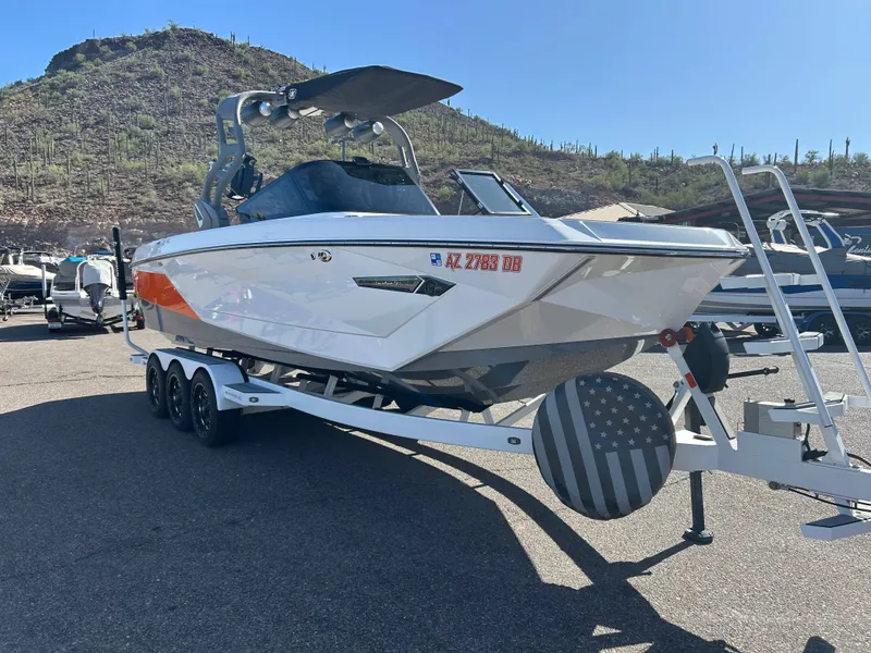 Slide: The Image of Nautique G25 2021 - 6