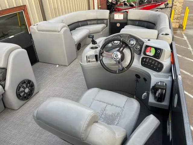 Slide: The Image of Misty Harbor 2285CS 2016 - 10