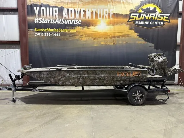 The Image of Excel 1751 Shallow Water F4 W/Mud Buddy HDR 40 Timber Ki 2026 - 1