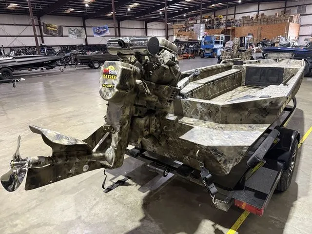 Slide: The Image of Excel 1751 Shallow Water F4 W/Mud Buddy HDR 40 Timber Ki 2026 - 3