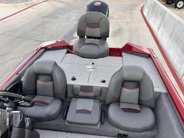 Slide: The Image of Tracker Pro Team 195 TXW Tournament Edition 2023 - 13