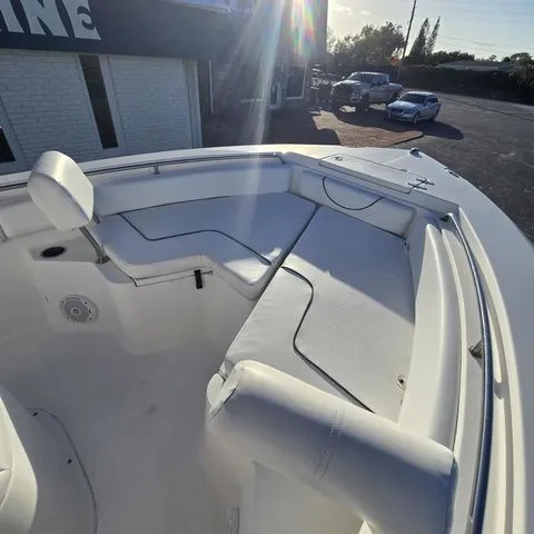 Slide: The Image of Sea Hunt Ultra 225 2015 - 12