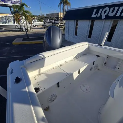 Slide: The Image of Sea Hunt Ultra 225 2015 - 15