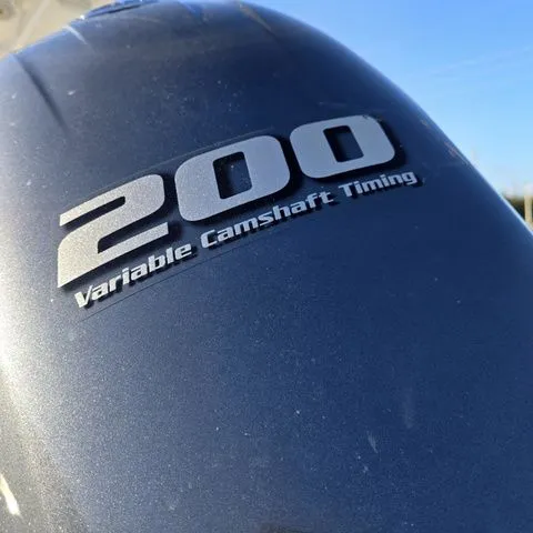 Slide: The Image of Sea Hunt Ultra 225 2015 - 4