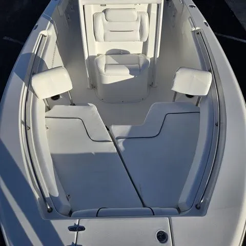 Slide: The Image of Sea Hunt Ultra 225 2015 - 8