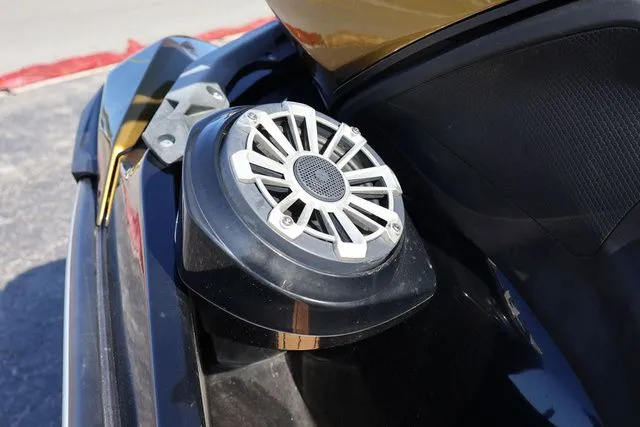 Slide: The Image of Kawasaki Ultra 2023 - 16