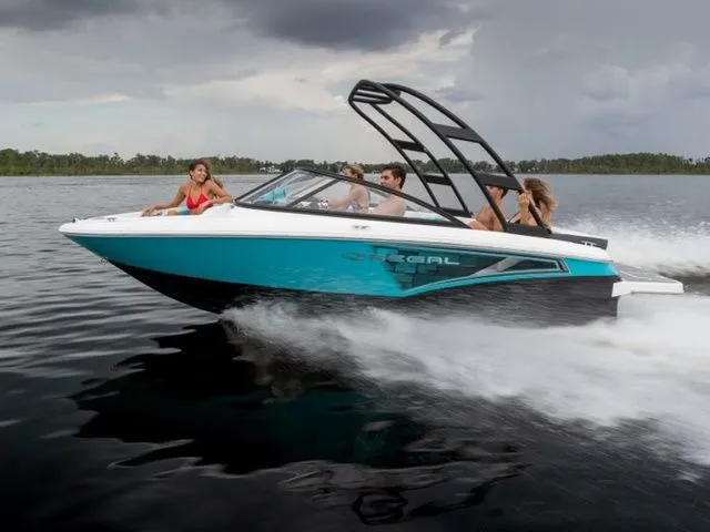 The Image of Regal 1900 ES Bowrider 2020 - 1