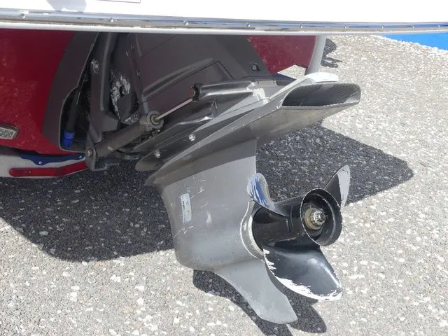 Slide: The Image of Regal 1900 ES Bowrider 2020 - 10