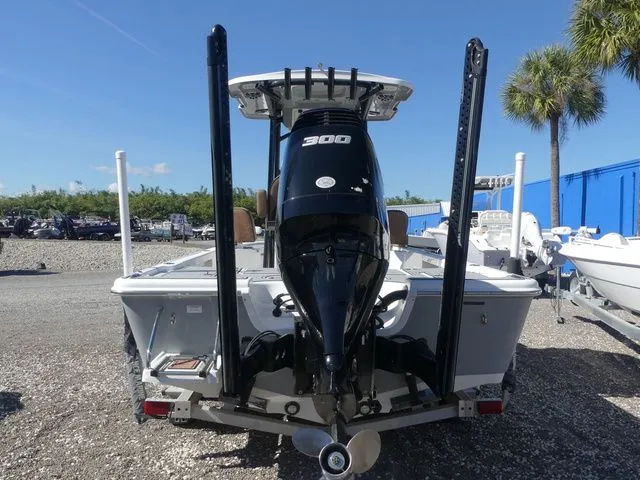 Slide: The Image of Sea Pro 248 2021 - 5