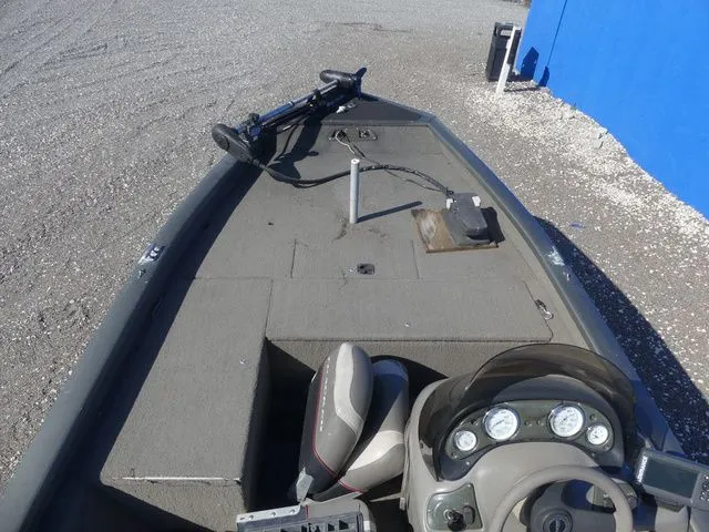 Slide: The Image of Tracker Pro Team 175 2004 - 13