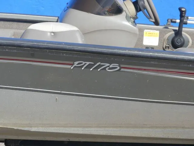 Slide: The Image of Tracker Pro Team 175 2004 - 9