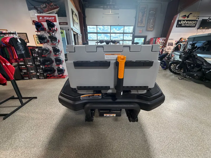 Slide: The Image of Sea-Doo FishPro Trophy 170 2026 - 9