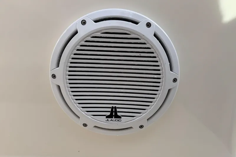 Slide: The Image of Close-up of JL Audio speaker on 2003 Riviera Cruiser M470 Excalibur. - 18