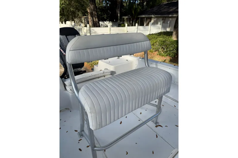 Slide: The Image of 2019 Mako Pro Skiff 15 CC with Mercury 60 engine, parked outdoors. - 4