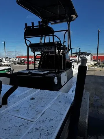 Slide: The Image of Shallow Stalker 24 SPORT 2012 - 5