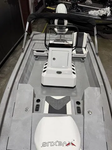 Slide: The Image of Vexus AVX2180cc W/Suzuki 200 2023 - 11