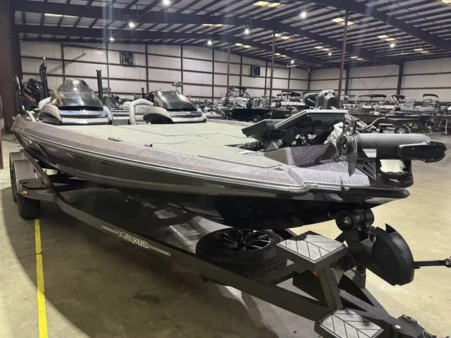 Slide: The Image of Vexus VX20 2021 - 3