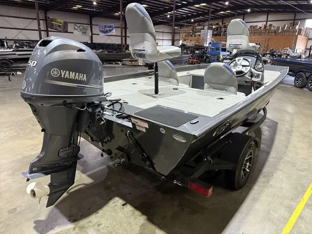 Slide: The Image of G3 Sportsman 1610 Vnl W/Yamaha 50 2022 - 4