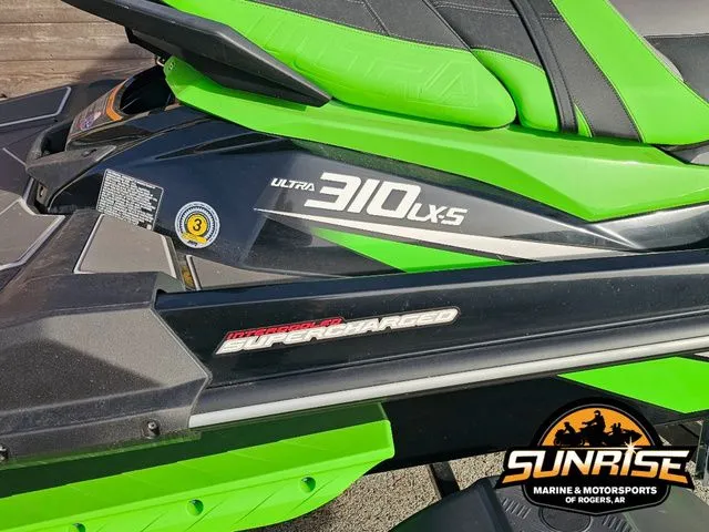 Slide: The Image of Kawasaki Jet Ski Ultra 310 2025 - 11