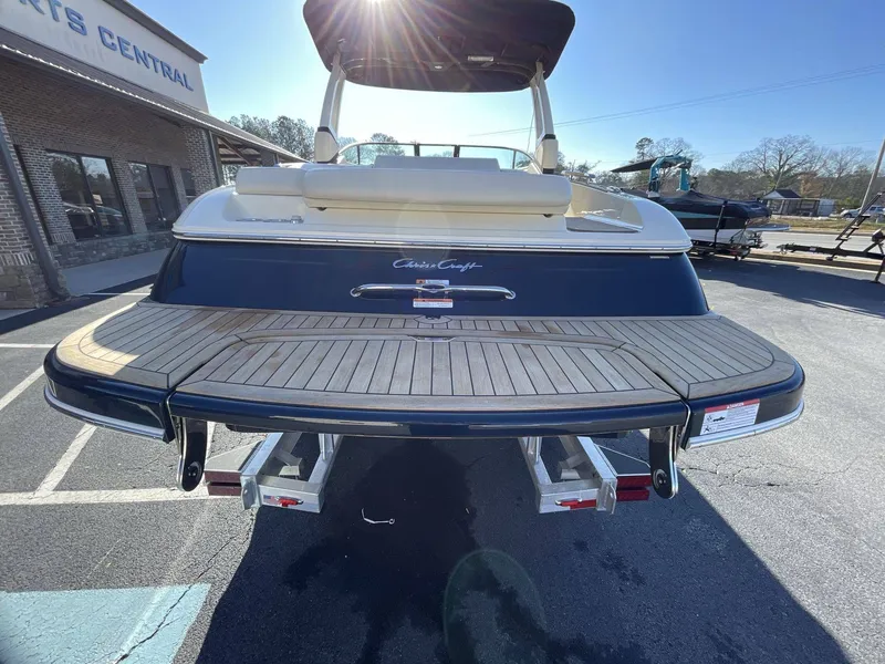 Slide: The Image of Chris-Craft 28 sportster 2025 - 32