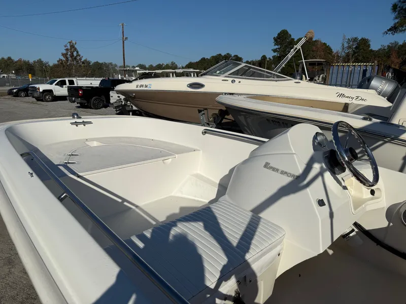 Slide: The Image of Boston Whaler 150 Super Sport 2017 - 7