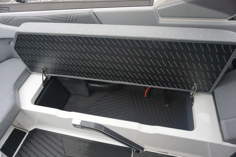 Slide: The Image of MasterCraft XStar 25 - Factory Demo 2026 - 14