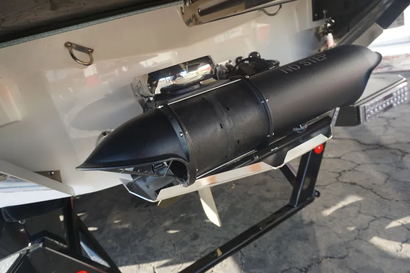 Slide: The Image of MasterCraft X24 2022 - 31