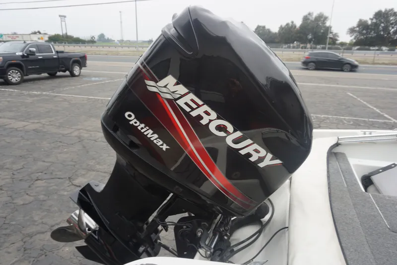 Slide: The Image of Stratos 200 FS 2005 - 4