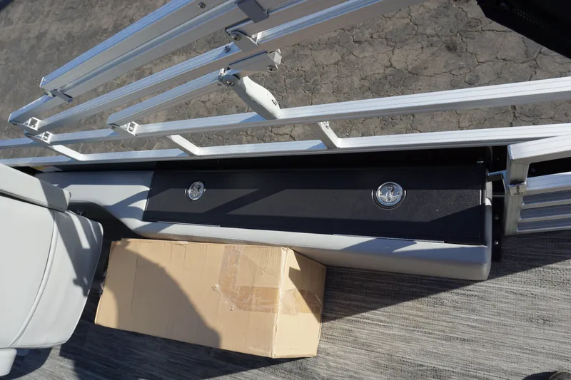 Slide: The Image of Ranger 223FC 2025 - 20