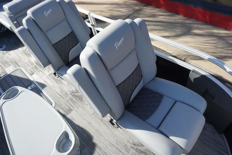 Slide: The Image of Ranger 223FC 2025 - 7