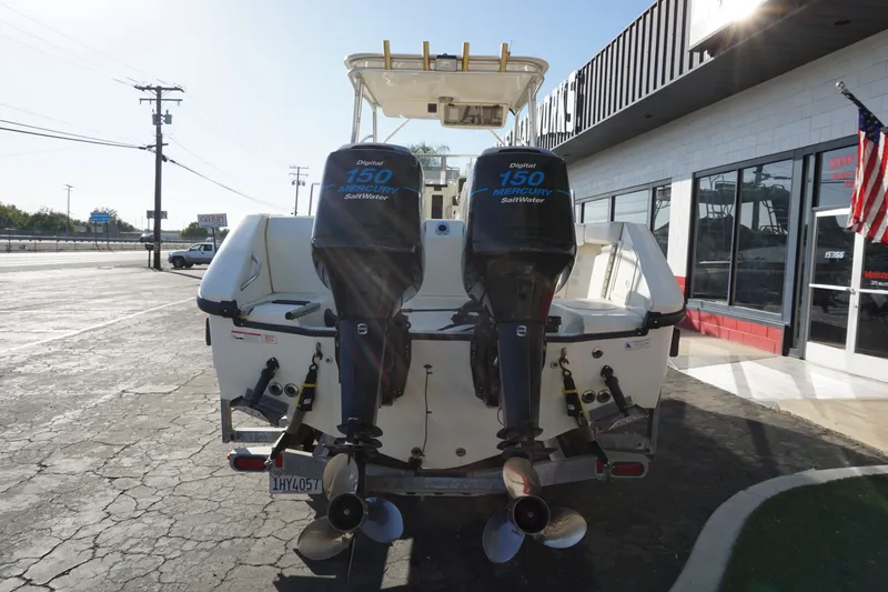 Slide: The Image of Boston Whaler 23 Conquest 2000 - 4