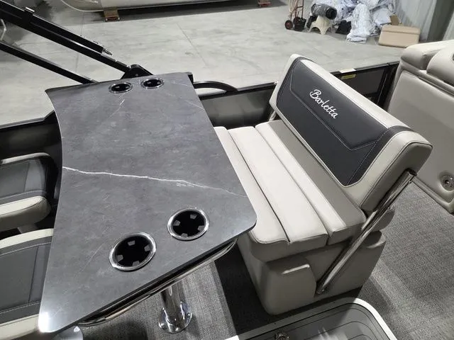 Slide: The Image of Barletta Cabrio 24UE 2026 - 19