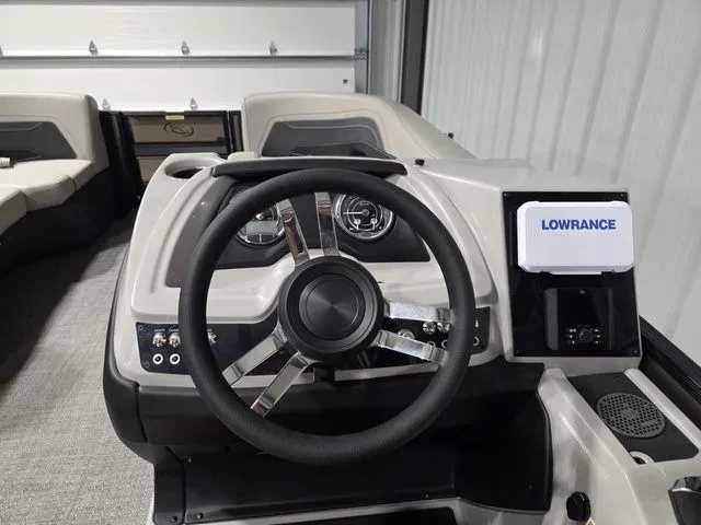 Slide: The Image of Barletta Cabrio 24UE 2026 - 25