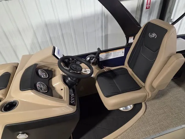 Slide: The Image of Barletta Cabrio 24UE 2026 - 11