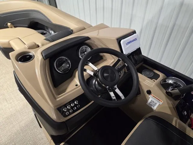 Slide: The Image of Barletta Cabrio 24UE 2026 - 12