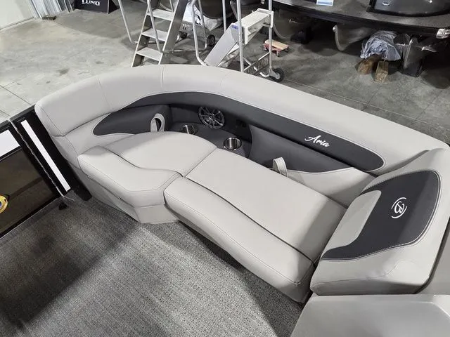 Slide: The Image of Barletta Aria 22QC 2026 - 24