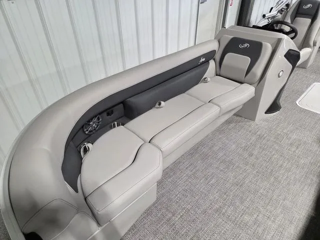 Slide: The Image of Barletta Aria 24 QC 2026 - 30